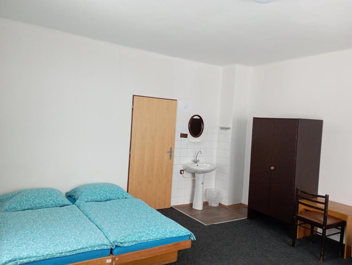 Penzion Hranicar Loucna pod Klinovcem Exterior photo